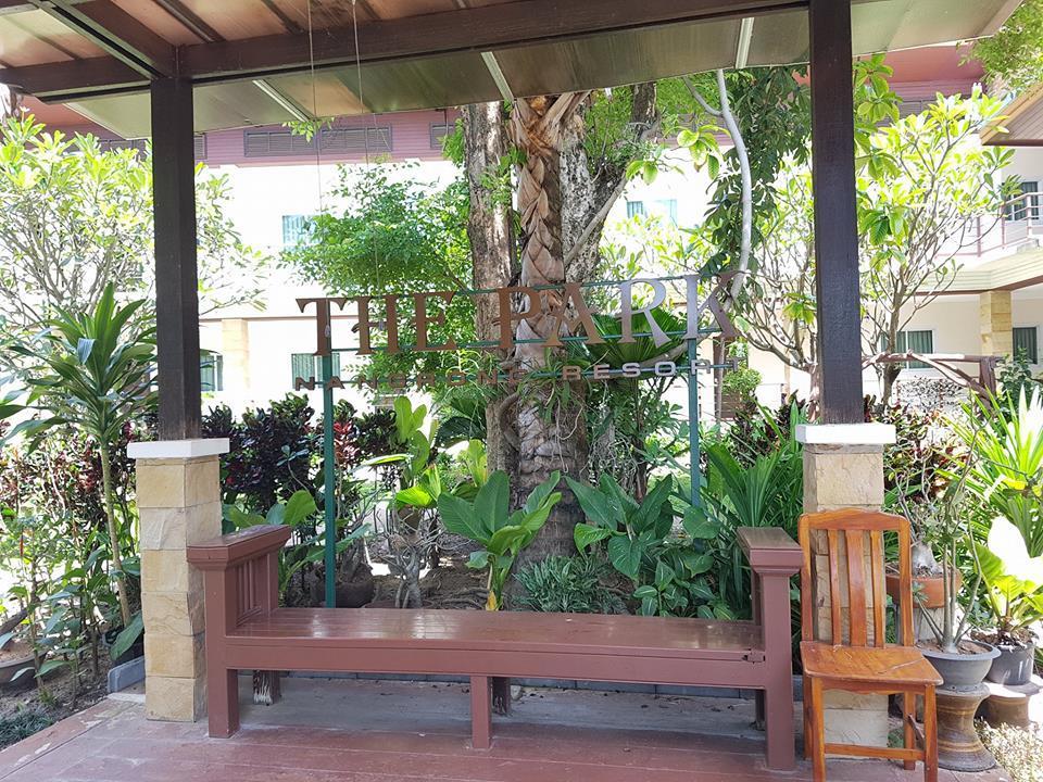 The Park Nangrong Resort Buitenkant foto